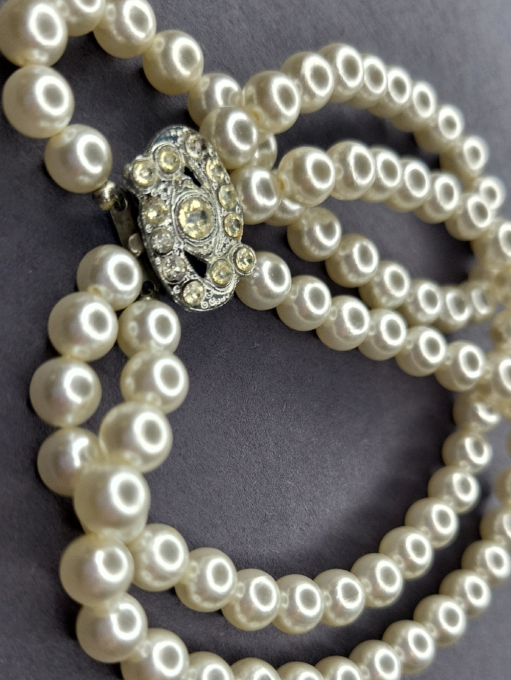 Triple-Strand 6mm Cream Pearl Bracelet with Silver Clasp